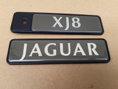 Boot badge trunk lid plaque - lid,