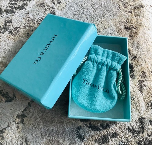 Authentic tiffany and - and, co