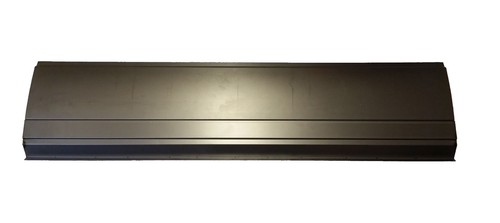 Correct sill side panel - &,
