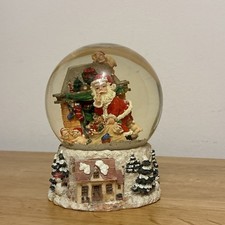 RARE Vintage Regency Fine Arts Large Christmas Snow Globe – Santa Chimney Scene