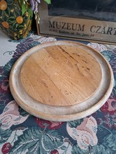 Antique Vintage wooden carved round bread board / chopping Kitchenalia 28cms 11"