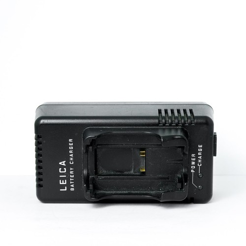 Compact charger for leica - m8, &