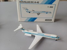 Schabak 1:600 Diecast Model Airliner Douglas DC-9-42 Finnair 924/59b