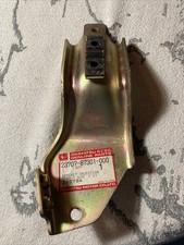 Daihatsu Genuine Parts Bracket