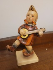 Vintage Goebel Hummel Figurine