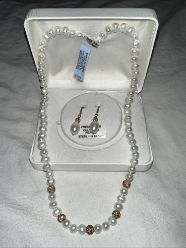 Freshwater cultured pearl - cultured,