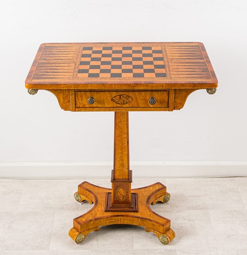 Vintage regency style maple - regency,