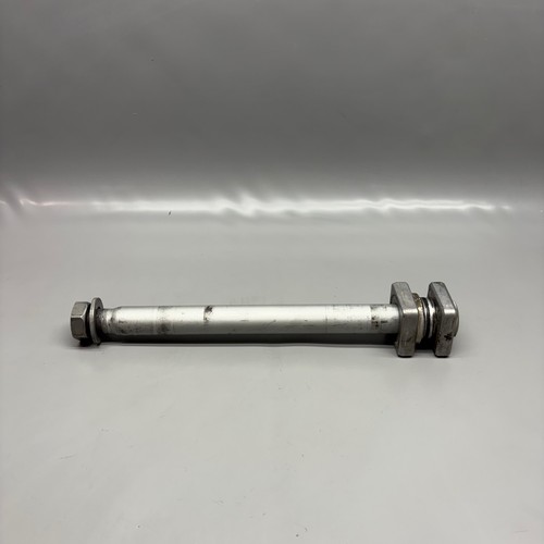 Bmw s1000xr rear axle - s1000xr,