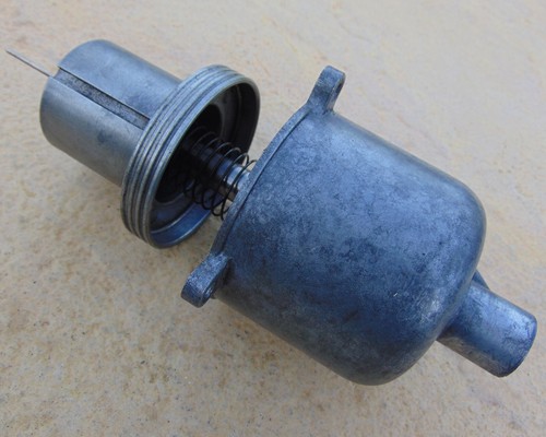 Classic carburettor dashpot - carburettor,