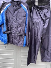 Unitech men’s outdoor blue & black coat size M matching trousers 