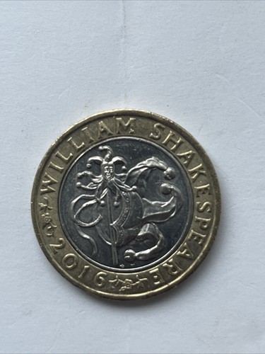 Rare mint error pound coin - mint,