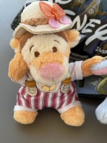 Nwt disney parks kawaii - parks,