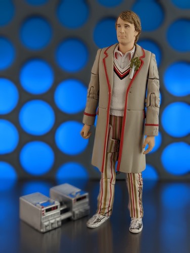 5th doctor who earthshock - doctor,