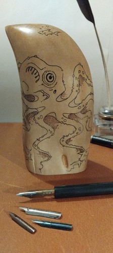 Octopuss scrimshaw style - 'octopuss,',