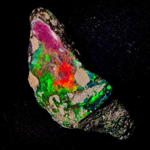 Black opal ethiopian - black,
