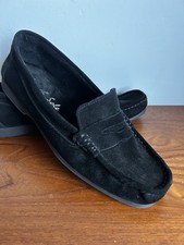 French Sole Black Suede Slip