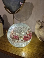 LED Crackle Glass Ball Santa