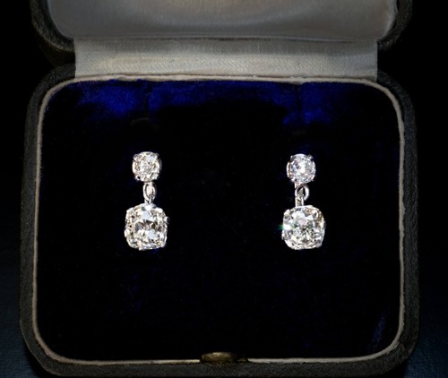 Old mine cut diamond - old,