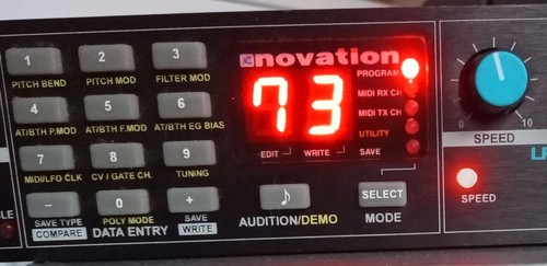 Novation bass station rack - station,