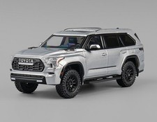 TOYOTA Sequoia  - silver - CM