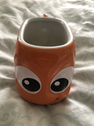 Disney finding nemo mug in - finding,