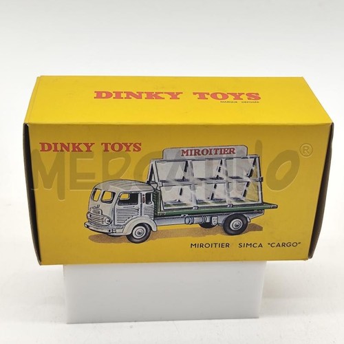 Dinky toys mirror - toys, simca