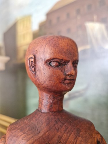 Antique wooden sculpted lay - sculpted,