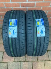 2 x 235/35ZR20 92Y XL ACCELERA
