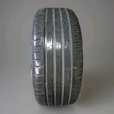 205 45 16 (83V) HANKOOK TYRE VENTUS PRIME3  5.1MM TREAD 2054516 