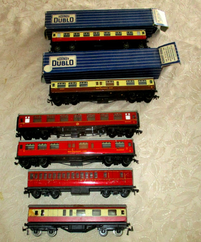 Hornby dublo carriages - 6,