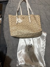 Coach Hadley Hobo Colour Block