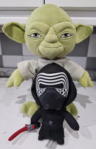 Build bear yoda - a,