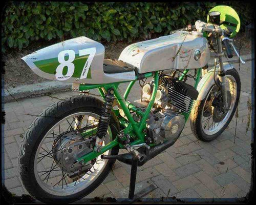 Benelli 250 a4 photo - 250,