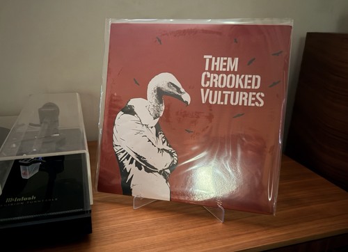 Them crooked vultures - them,