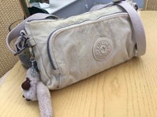 Kipling Gabbie S Parchment Colour Zipped Crossbody Inc Monkey