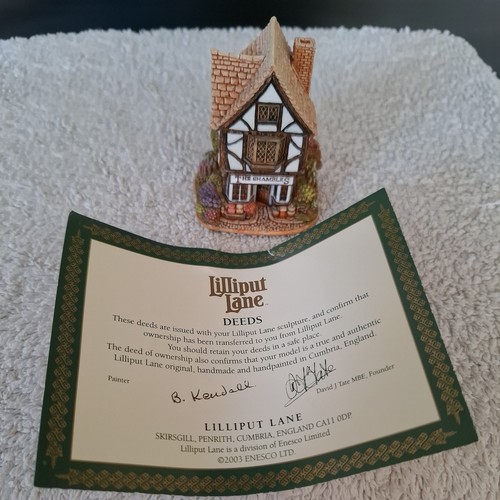 Lilliput lane little shambles - lilliput,