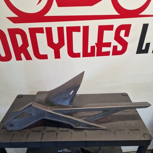 Honda cb125r 2021 rear fender - honda,