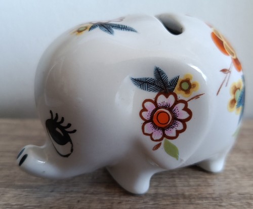 Vintage 70s surrey ceramics - vintage,