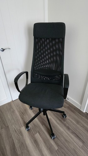 Ikea markus office - office, –