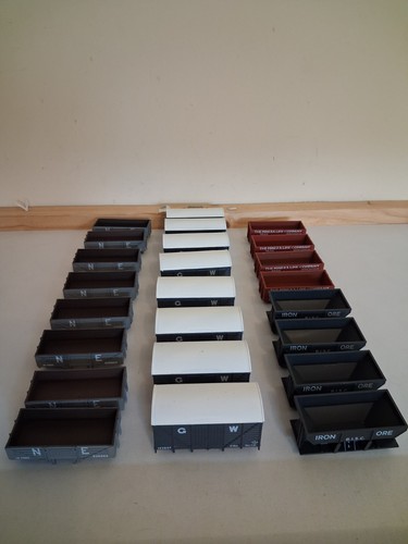 Dapol new train wagon parts - train,