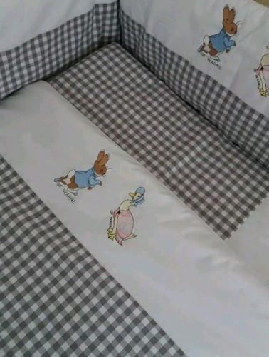 Peter rabbit cot - quilt, grey
