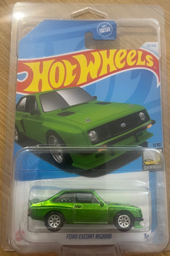 Hot wheels ford escort - hot,