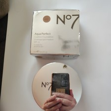 Boots No7 COOL BEIGE Aqua