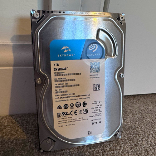 Seagate skyhawk 1tb - seagate,