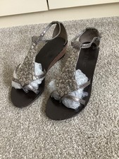 Gorgeous Ladies NEXT Leather & Metal Decor Sandals Size 4(37)