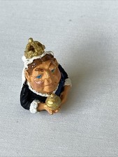 Vintage Stephen Frost Design Pewter Thimble Queen Victoria