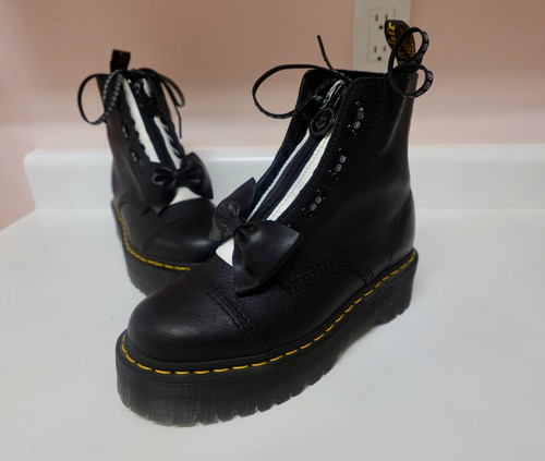 Authentic martens lazy - martens, x
