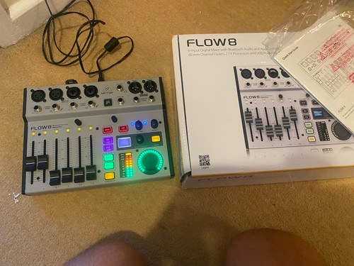 Behringer flow digital mixer - 8,