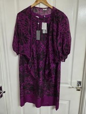 WINDSMOOR purple black print