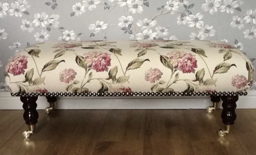 New footstool laura - a, in